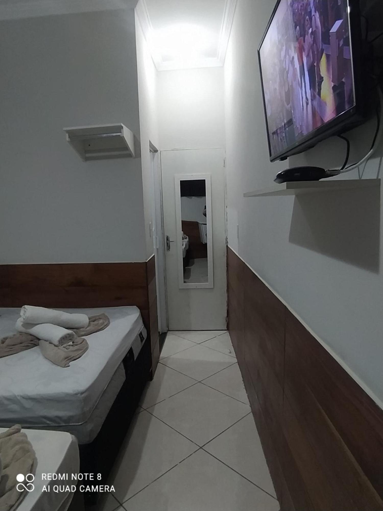 Pousada Quarto Privativo A 600 Mts Da Basilica Nova Aparecida  Ngoại thất bức ảnh